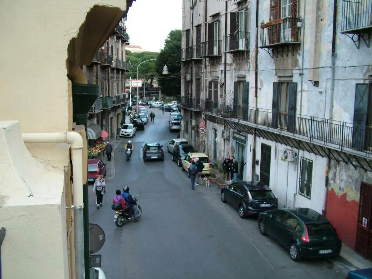 فيلا La Terrazza Della Nonna باليرمو إيطاليا